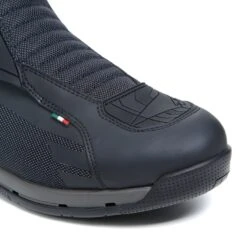 Richa Airwire Surround Gore-Tex Motorlaars 19 Richa Airwire Surround Gore-Tex Motorlaars -Geselecteerde Motorkledingwinkels 019453 100 10 TCX Airwire Surround GTX