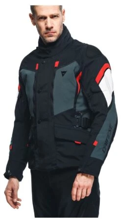 Dainese Carve Master 3 Gore-Tex Motorjas -Geselecteerde Motorkledingwinkels 024242 130 3 Dainese Carve Master 3 GTX Jacket