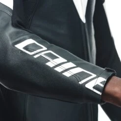 Dainese Tosa Perf. 1PC Eendelig Racepak -Geselecteerde Motorkledingwinkels 025160 120 4 Dainese Tosa Perf 1PC Suit